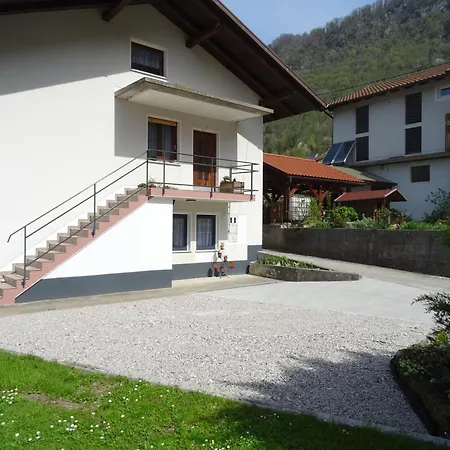 Apartment Josephine Tolmin Exterior photo