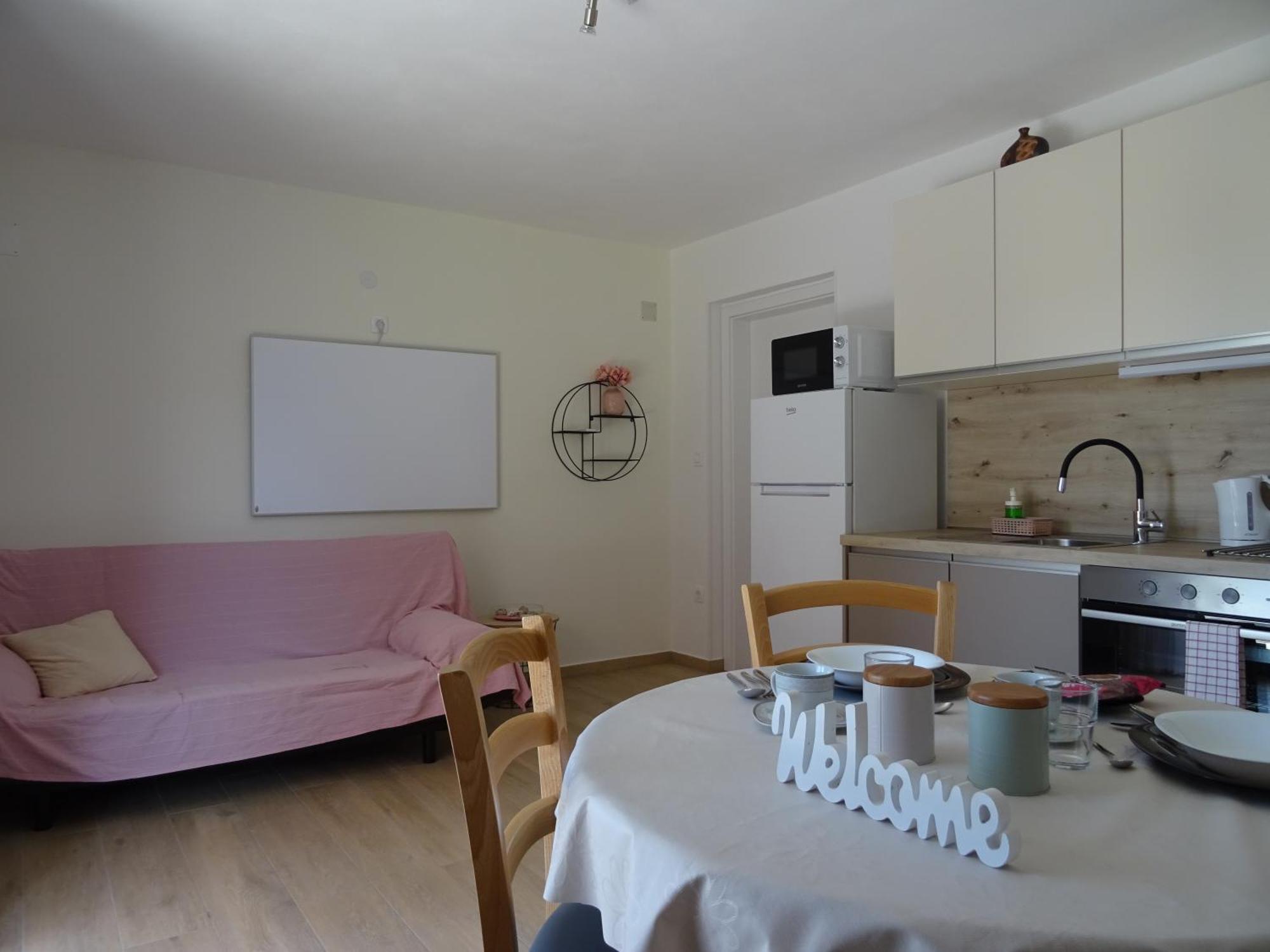 Josephine Apartment